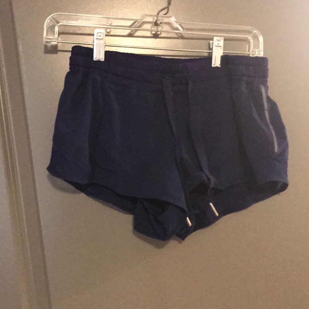 Lululemon hotty hot short